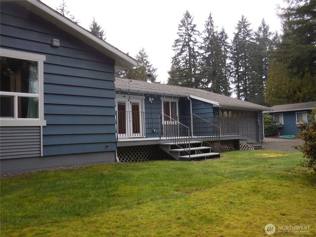 650 SW Dogwood Road, Port Orchard, WA 98367