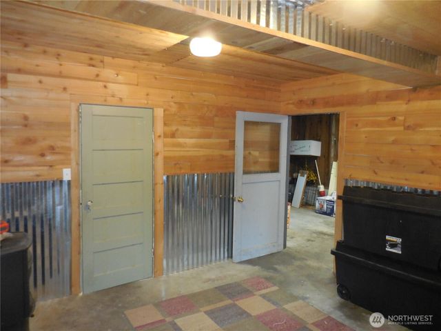 650 SW Dogwood Road, Port Orchard, WA 98367