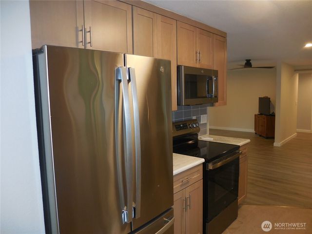 650 SW Dogwood Road, Port Orchard, WA 98367