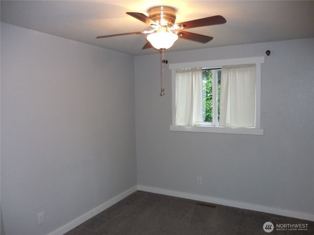 650 SW Dogwood Road, Port Orchard, WA 98367