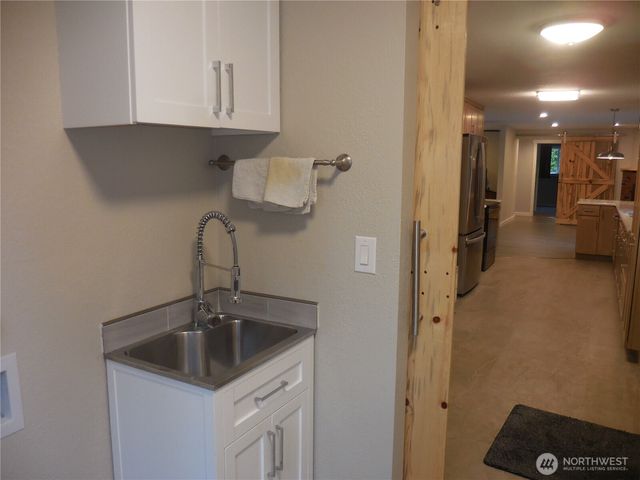 650 SW Dogwood Road, Port Orchard, WA 98367