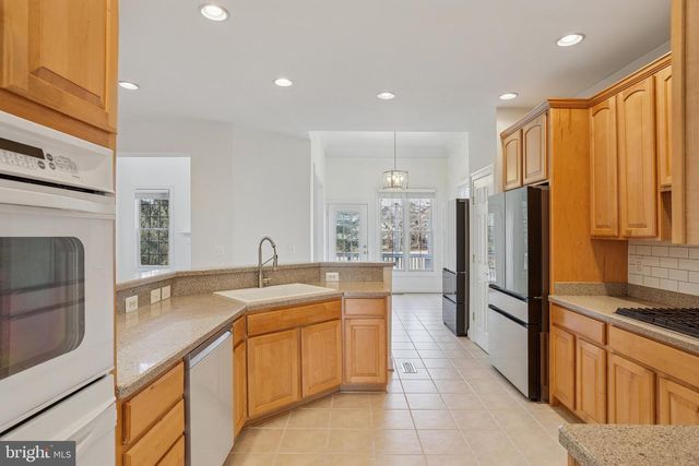 6064 DUNNBROOK TER, Haymarket, VA 20169