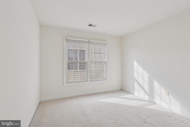 6064 DUNNBROOK TER, Haymarket, VA 20169