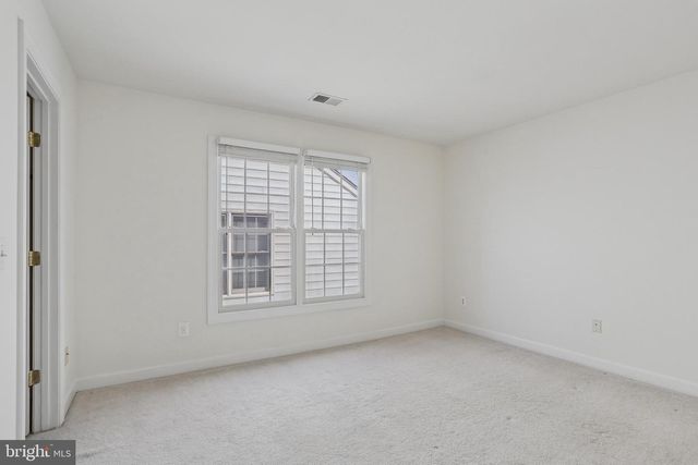 6064 DUNNBROOK TER, Haymarket, VA 20169