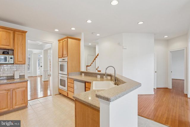 6064 DUNNBROOK TER, Haymarket, VA 20169