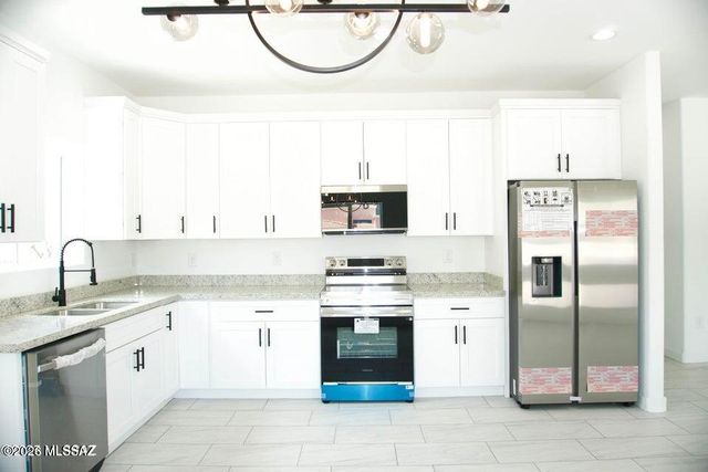 165 Colima Court, Rio Rico, AZ 85648