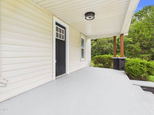 2631 Nc-87, Graham, NC 27253