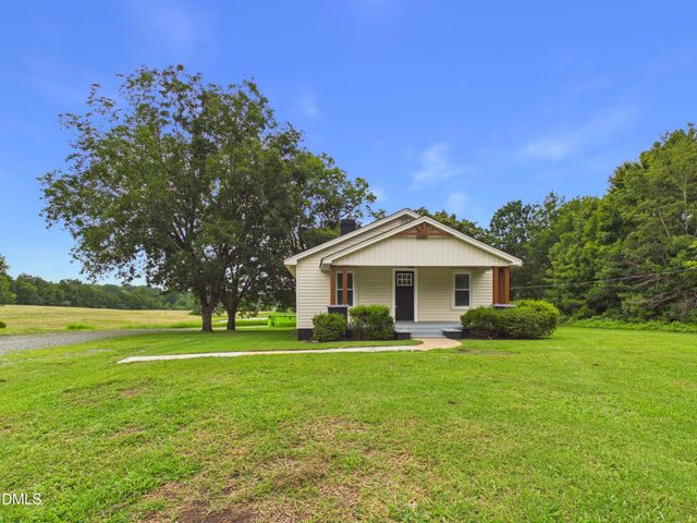 2631 Nc-87, Graham, NC 27253
