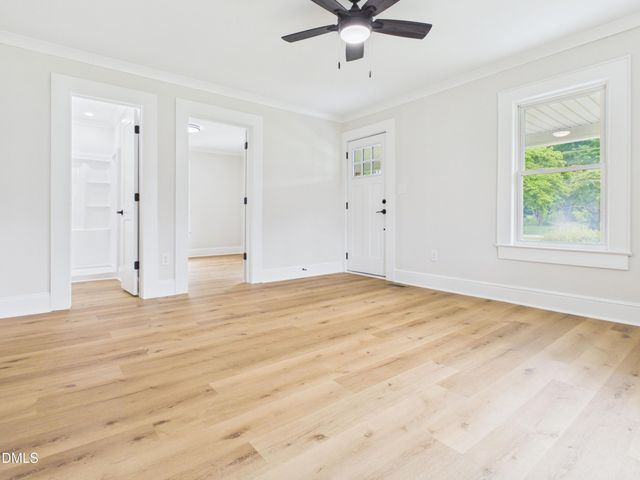 2631 Nc-87, Graham, NC 27253