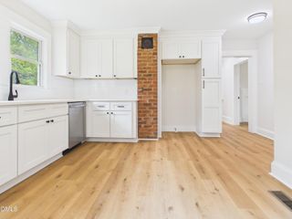 2631 Nc-87, Graham, NC 27253