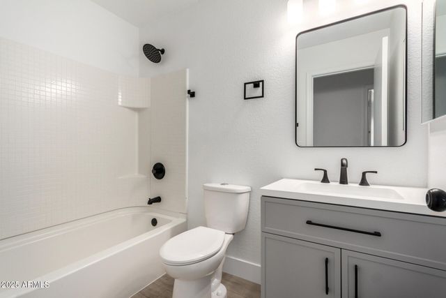 982 E MOHAVE Lane, Apache Junction, AZ 85119