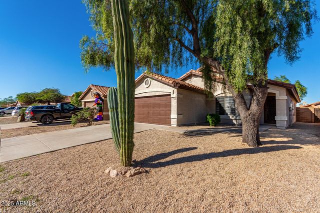 982 E MOHAVE Lane, Apache Junction, AZ 85119