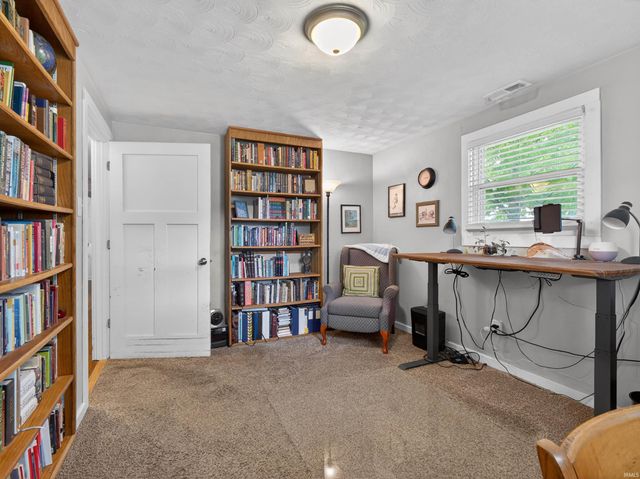 7525 Diane Drive, Fort Wayne, IN 46835