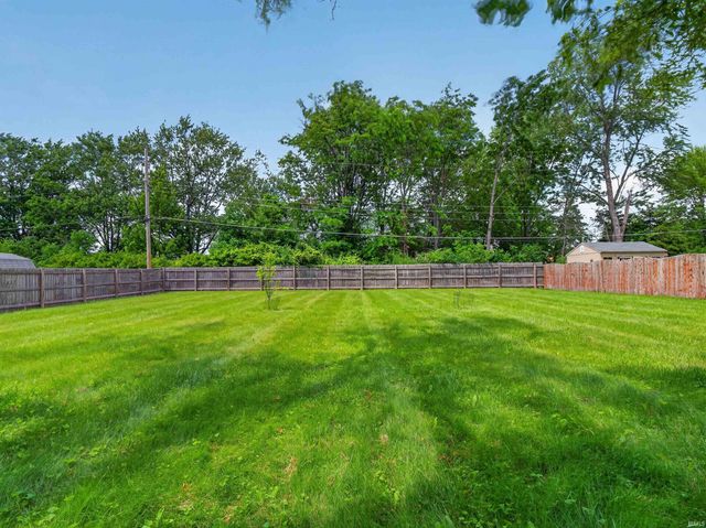 7525 Diane Drive, Fort Wayne, IN 46835