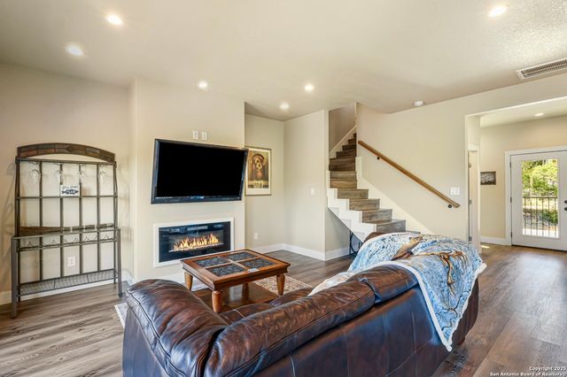 1216 Canyon Lake, Canyon Lake, TX 78133