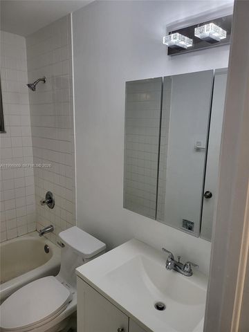 5629 Taft St, Hollywood, FL 33021