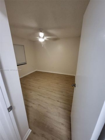 5629 Taft St, Hollywood, FL 33021
