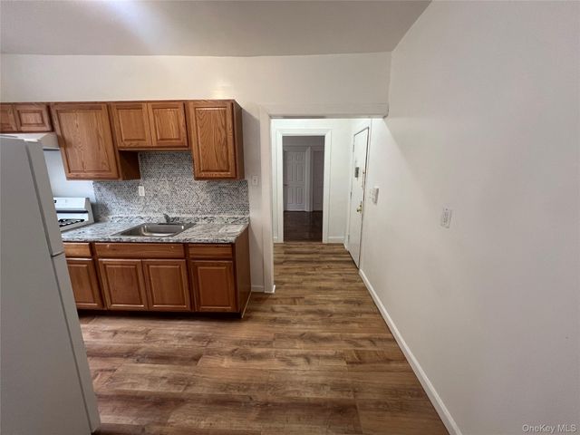 1314 Stratford Avenue, Bronx, NY 10472
