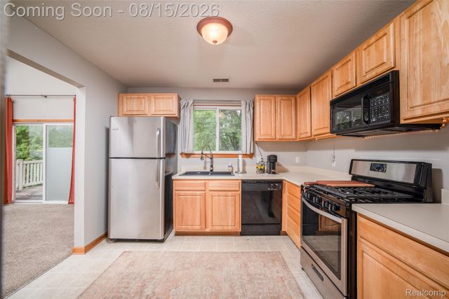 361 Marigold Circle, Westland, MI 48185