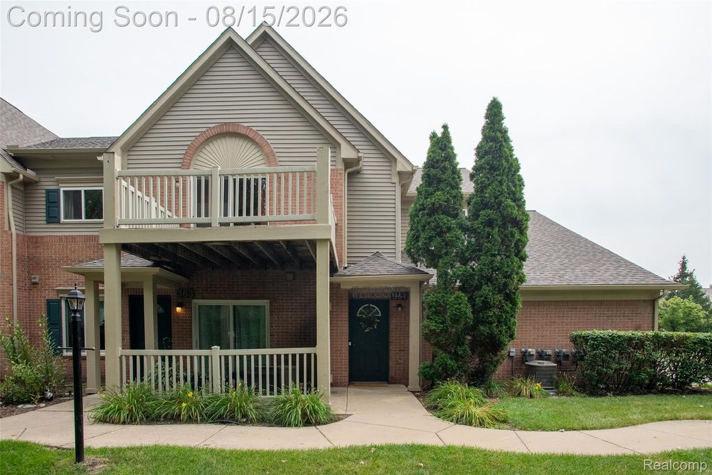 361 Marigold Circle, Westland, MI 48185