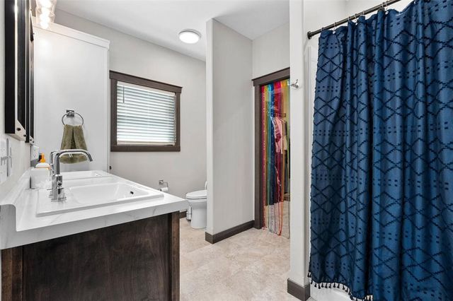 1853 Tucker Trail, Eau Claire, WI 54703