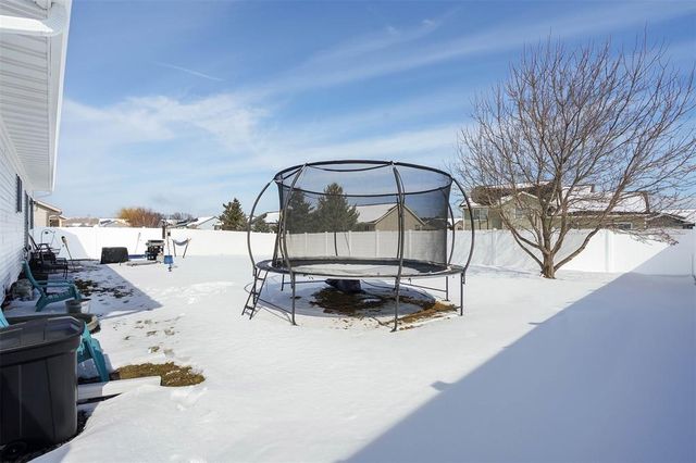 1853 Tucker Trail, Eau Claire, WI 54703