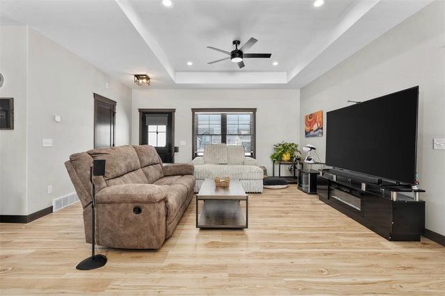 1853 Tucker Trail, Eau Claire, WI 54703