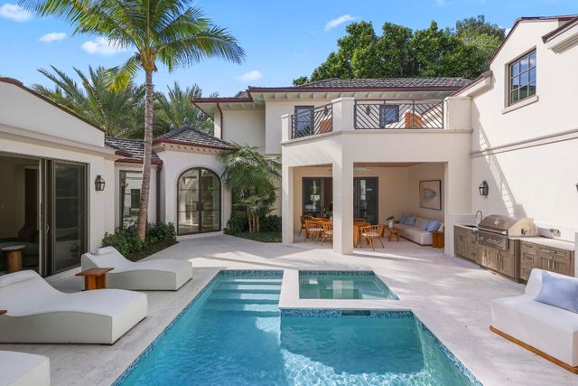 433 Antigua Lane, Palm Beach, FL 33480