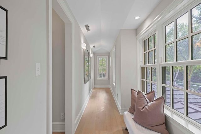 433 Antigua Lane, Palm Beach, FL 33480