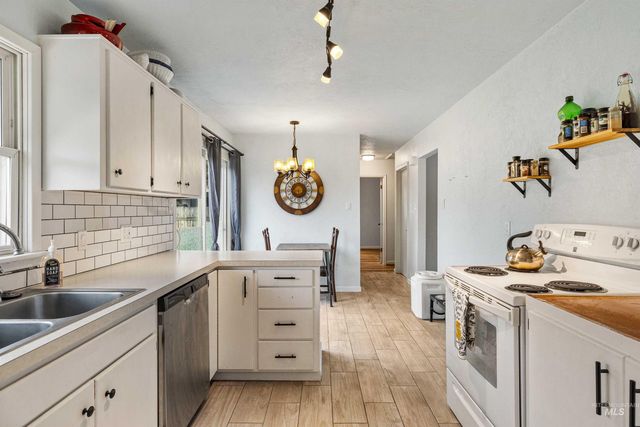365 Caswell Ave. West, Twin Falls, ID 83301