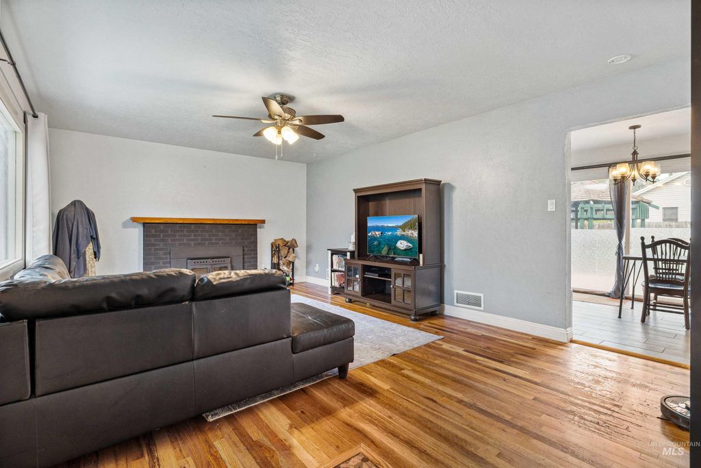 365 Caswell Ave. West, Twin Falls, ID 83301 photo 3