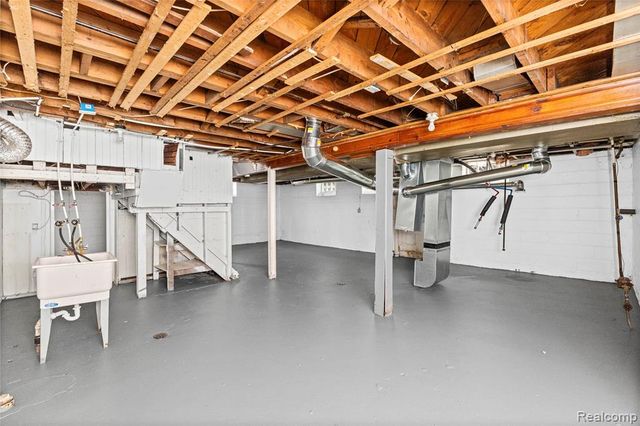 11817 Riad Street, Detroit, MI 48224