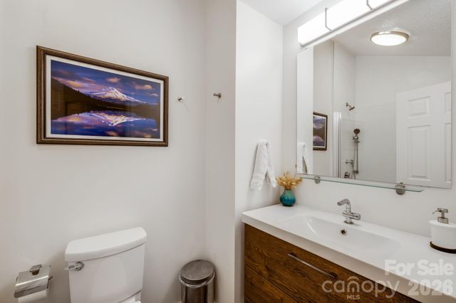 172 Amble Lane, Fletcher, NC 28732