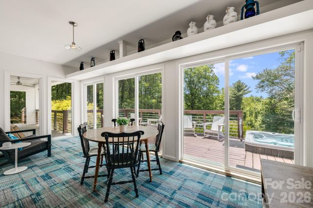 172 Amble Lane, Fletcher, NC 28732