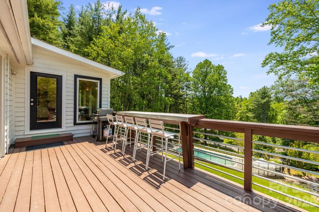 172 Amble Lane, Fletcher, NC 28732