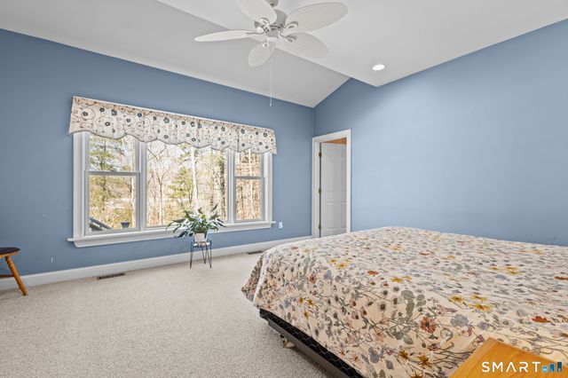 17 Blackwells Landing, Brooklyn, CT 06234