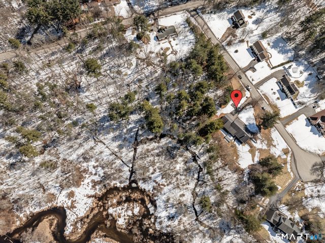 17 Blackwells Landing, Brooklyn, CT 06234