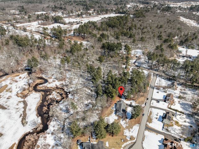 17 Blackwells Landing, Brooklyn, CT 06234