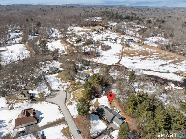 17 Blackwells Landing, Brooklyn, CT 06234