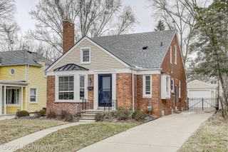 924 Marywood Drive, Royal Oak, MI 48067