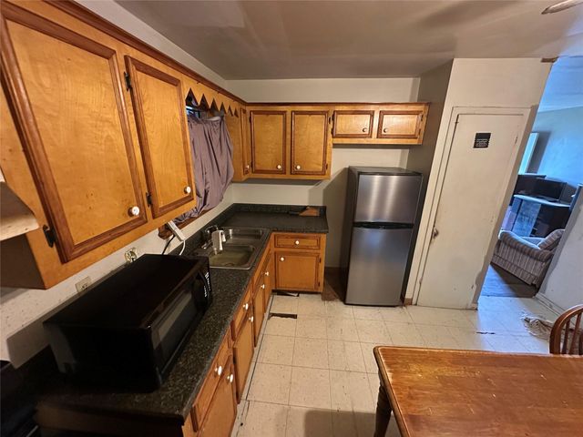 7001 Finch Street, Houston, TX 77028