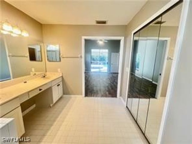 7786 Scarlet CT, Naples, FL 34104