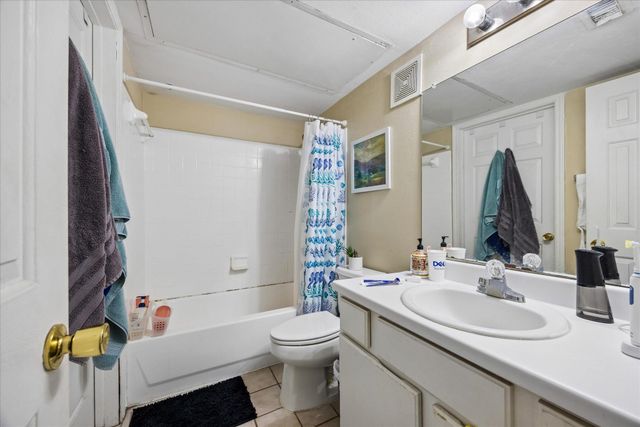 501 W 26th ST 306, Austin, TX 78705