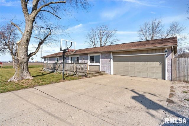 201 WOODCREST Drive, Springfield, IL 62703