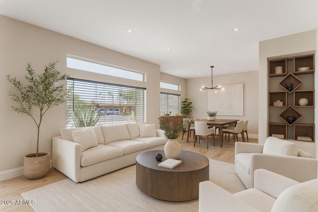 5868 E ONYX Avenue, Paradise Valley, AZ 85253