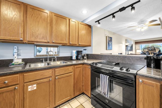770 Sundial Court 211, Fort Walton Beach, FL 32548