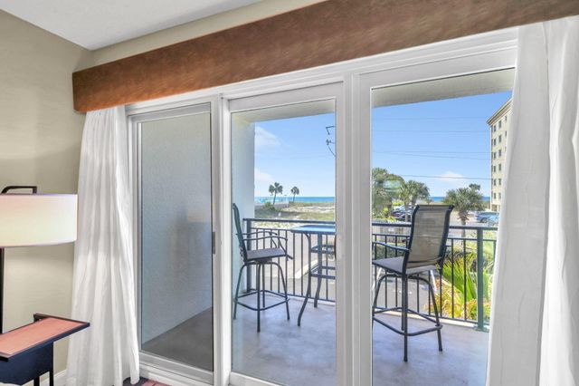 770 Sundial Court 211, Fort Walton Beach, FL 32548