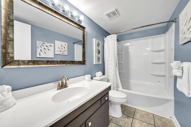 770 Sundial Court 211, Fort Walton Beach, FL 32548
