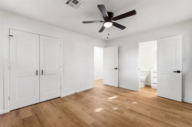 1204 W 3A Street, Mcgregor, TX 76657