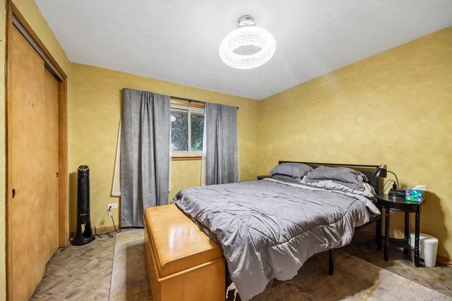 6535 18th Street, Berwyn, IL 60402